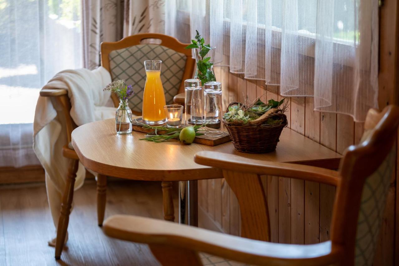 Salzano Basic Rooms Interlaken Bagian luar foto