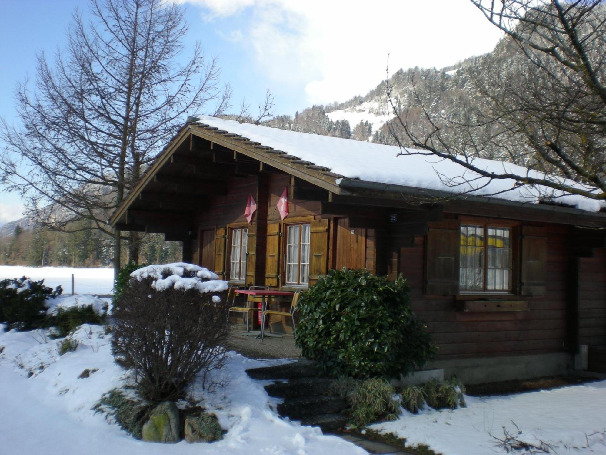 Salzano Basic Rooms Interlaken Bagian luar foto