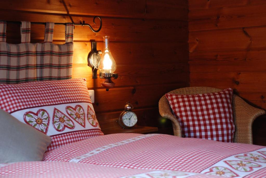 Salzano Basic Rooms Interlaken Ruang foto